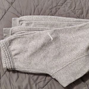 Nike Sportswear Club Fleece Men's Tapered Pants 826431